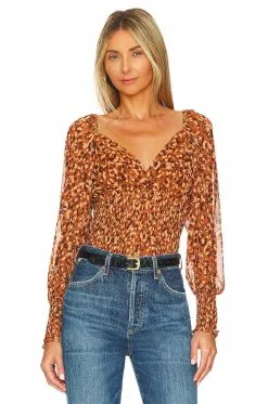 Steve Madden Shannon Top Mocha Bisque